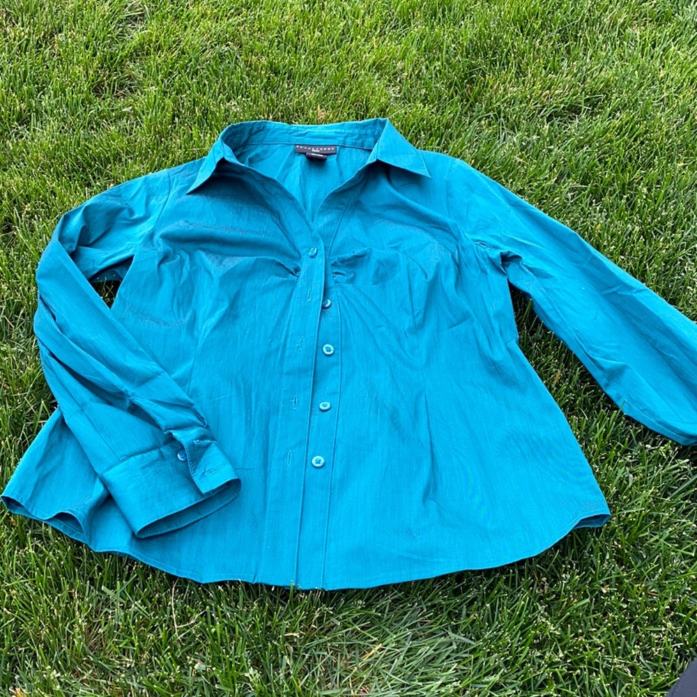 Apostrophe button down shirt